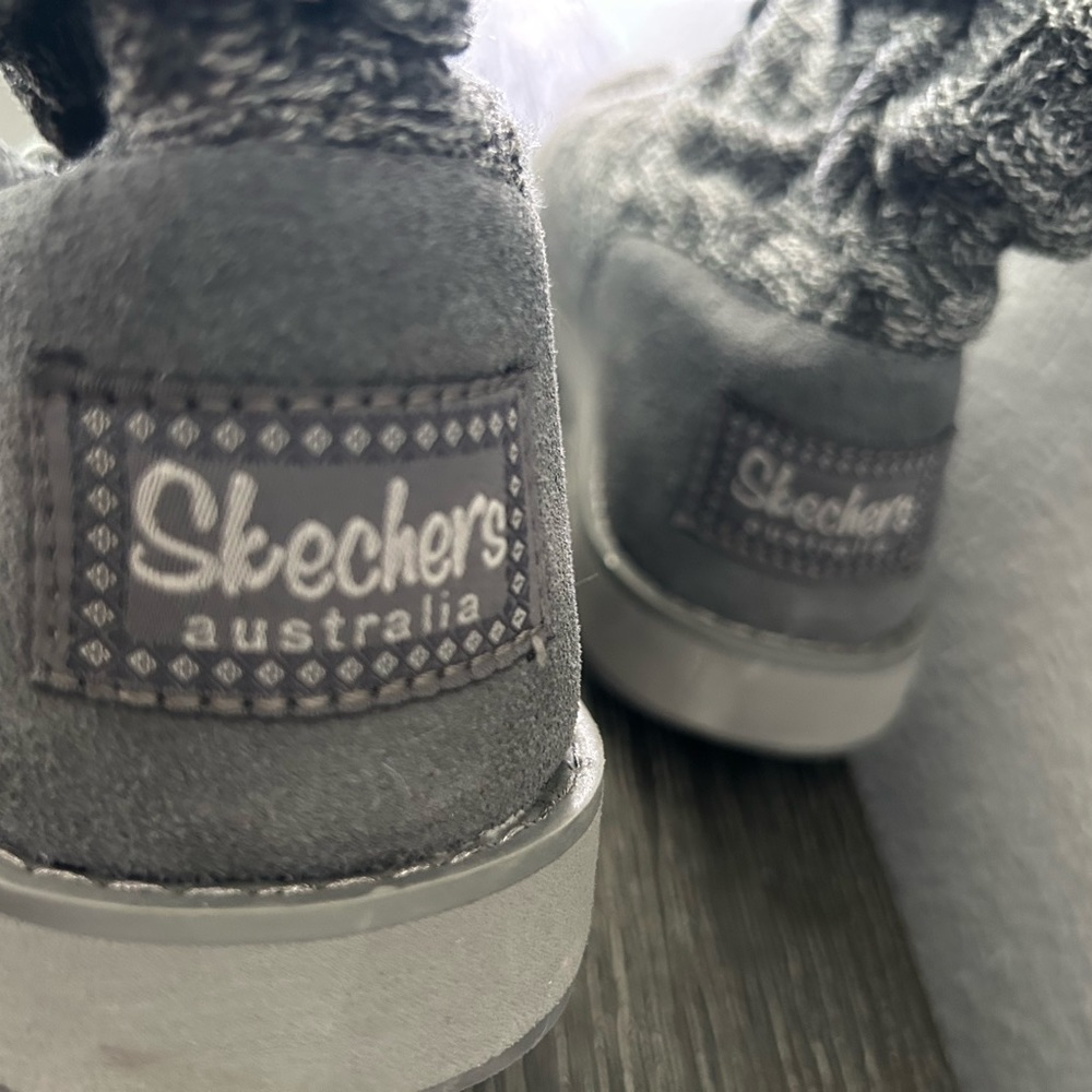 Sketchers boots